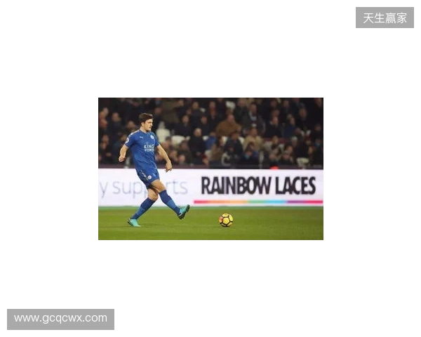 多古:球队本赛季凝聚力更强了,我已经很好地适应了英超联赛